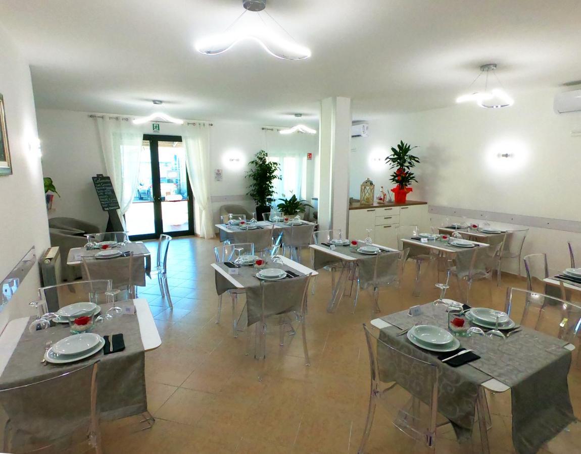 Hotel Aurora Varazze Eksteriør bilde