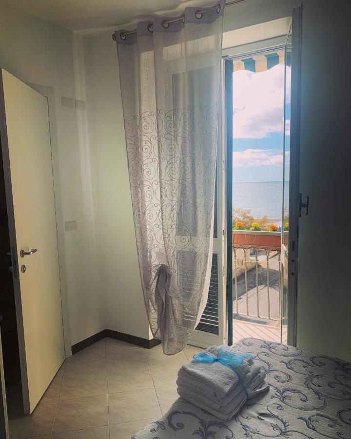 Hotel Aurora Varazze Eksteriør bilde